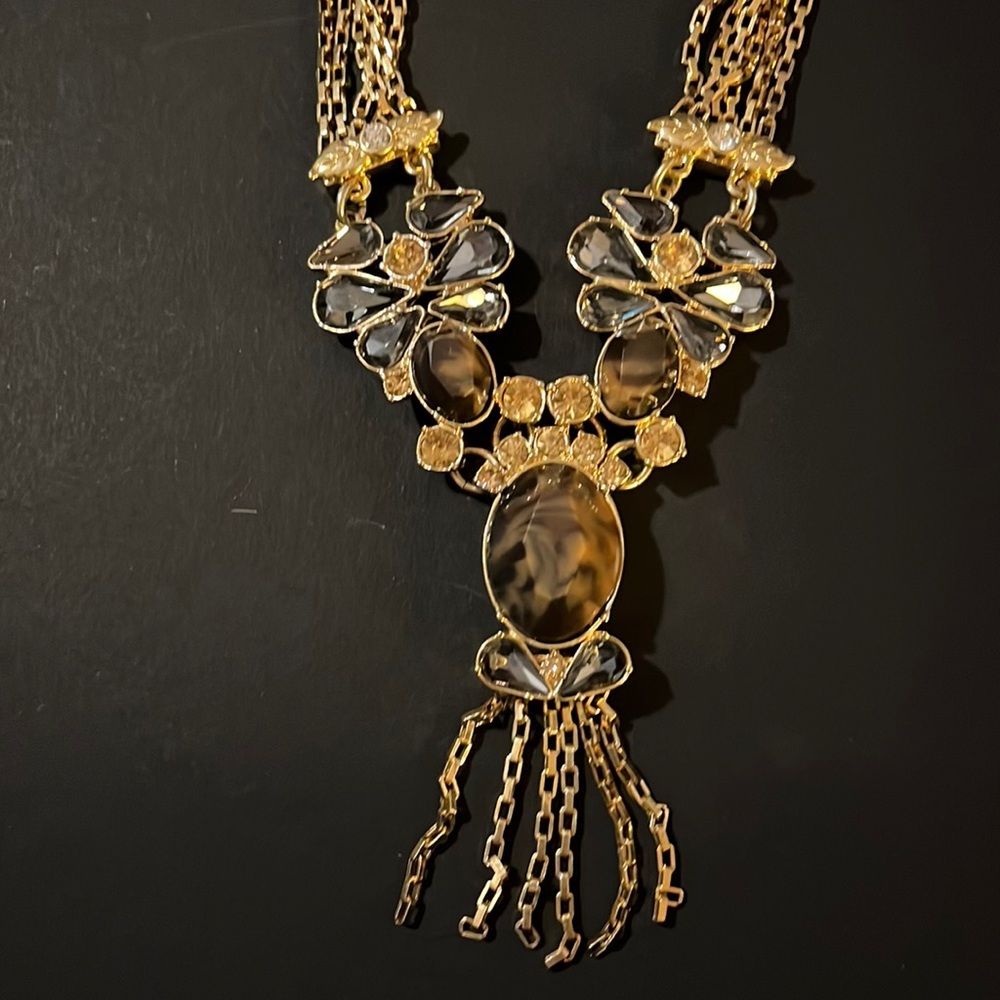 Ann Taylor statement necklace